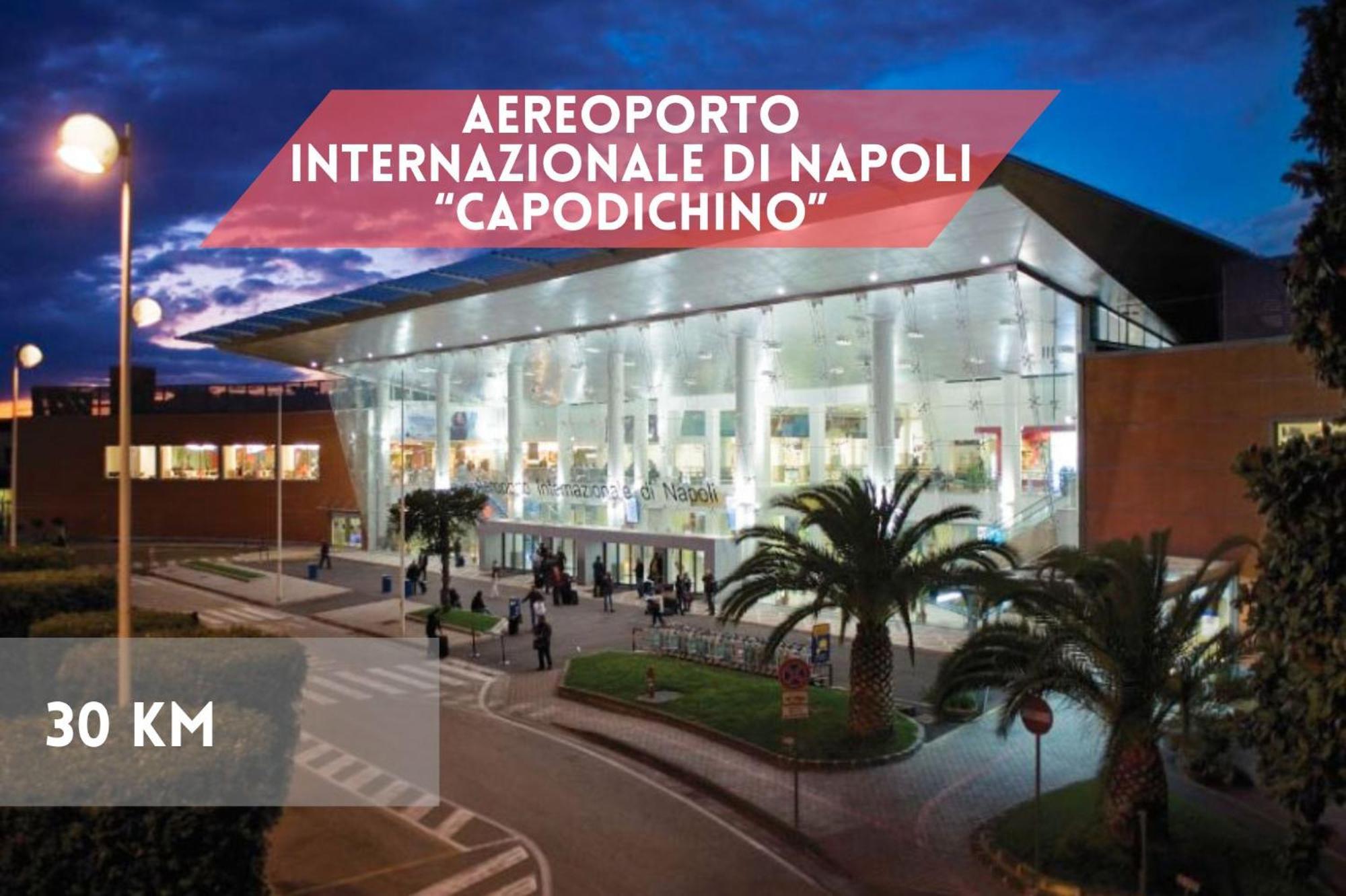 Grancomfort Tra Napoli E Caserta 卡斯特沃托诺 外观 照片
